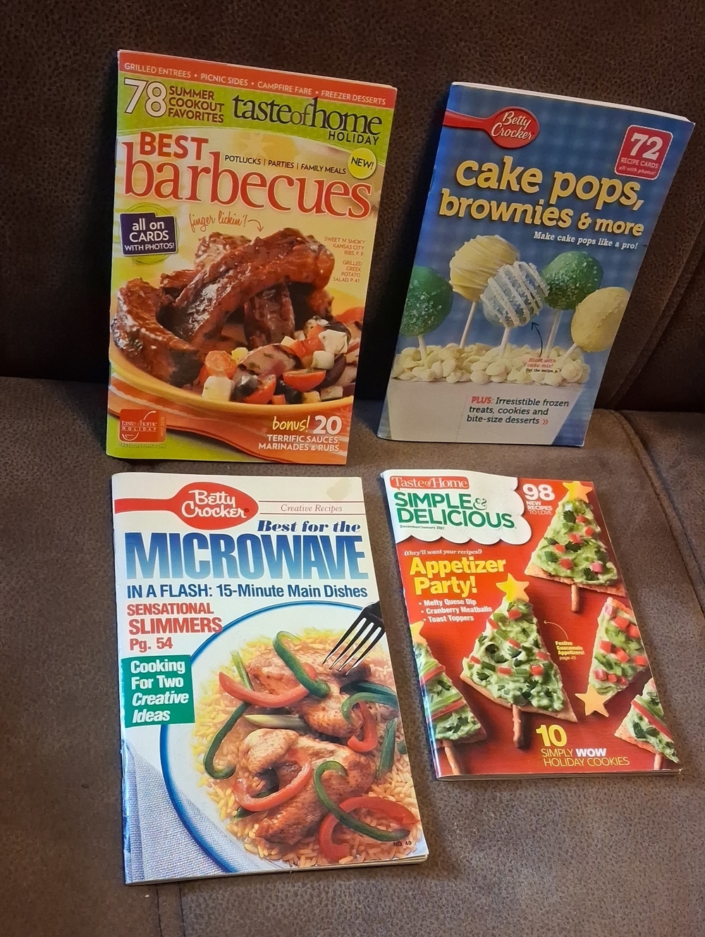 Bundle Of Four: Betty Crocker Microwave Cookbook, Barbecue, Cake Pops, Appetizer